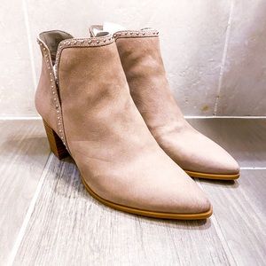 Sole society taupe ankle boot
